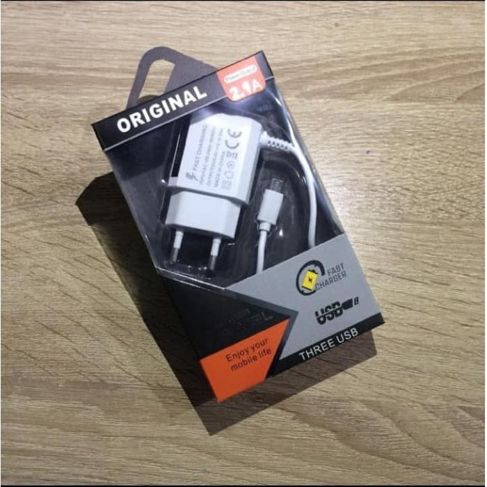 [RO ACC]  CHARGER CASAN DUAL USB NEW LED 2.1A RMX EDITION