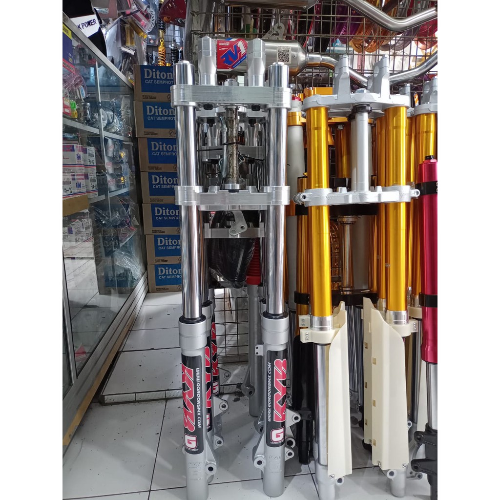 READY SHOCK SHOCKBREAKER KYB GORDON CRF ORIGINAL HARIAN KOMPETISI ORIGINAL KYB YAH KAK