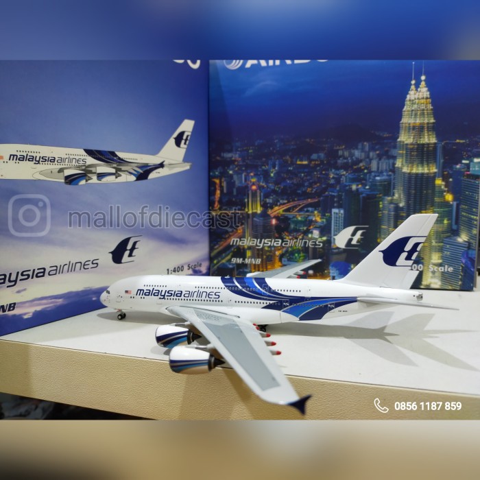 MALAYSIA AIRLINES AIRBUS A380 9M-MNB PHOENIX 1:400