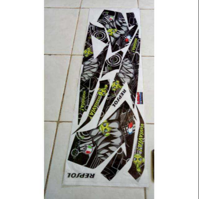 Striping Variasi Stiker Lis Bodi Honda Blade New Motif Shark