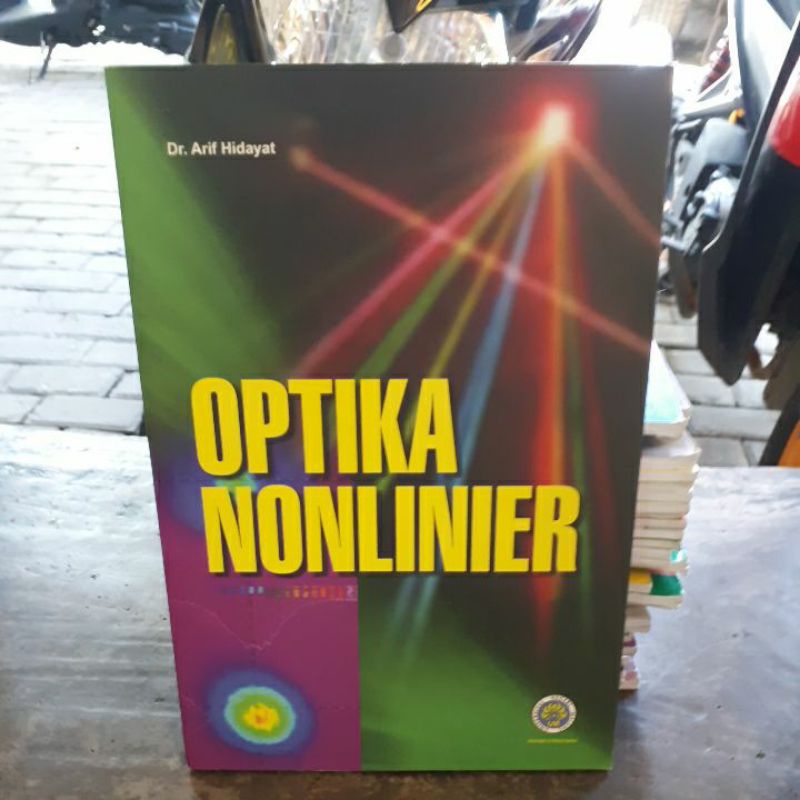 

BUKU ORIGINAL OPTIKA NONLINIER