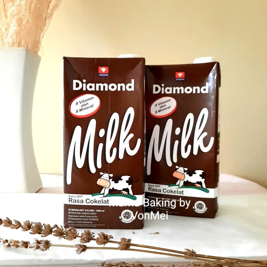 

DIAMOND Susu Cokelat UHT Diamond 1 Liter Chocolate Milk
