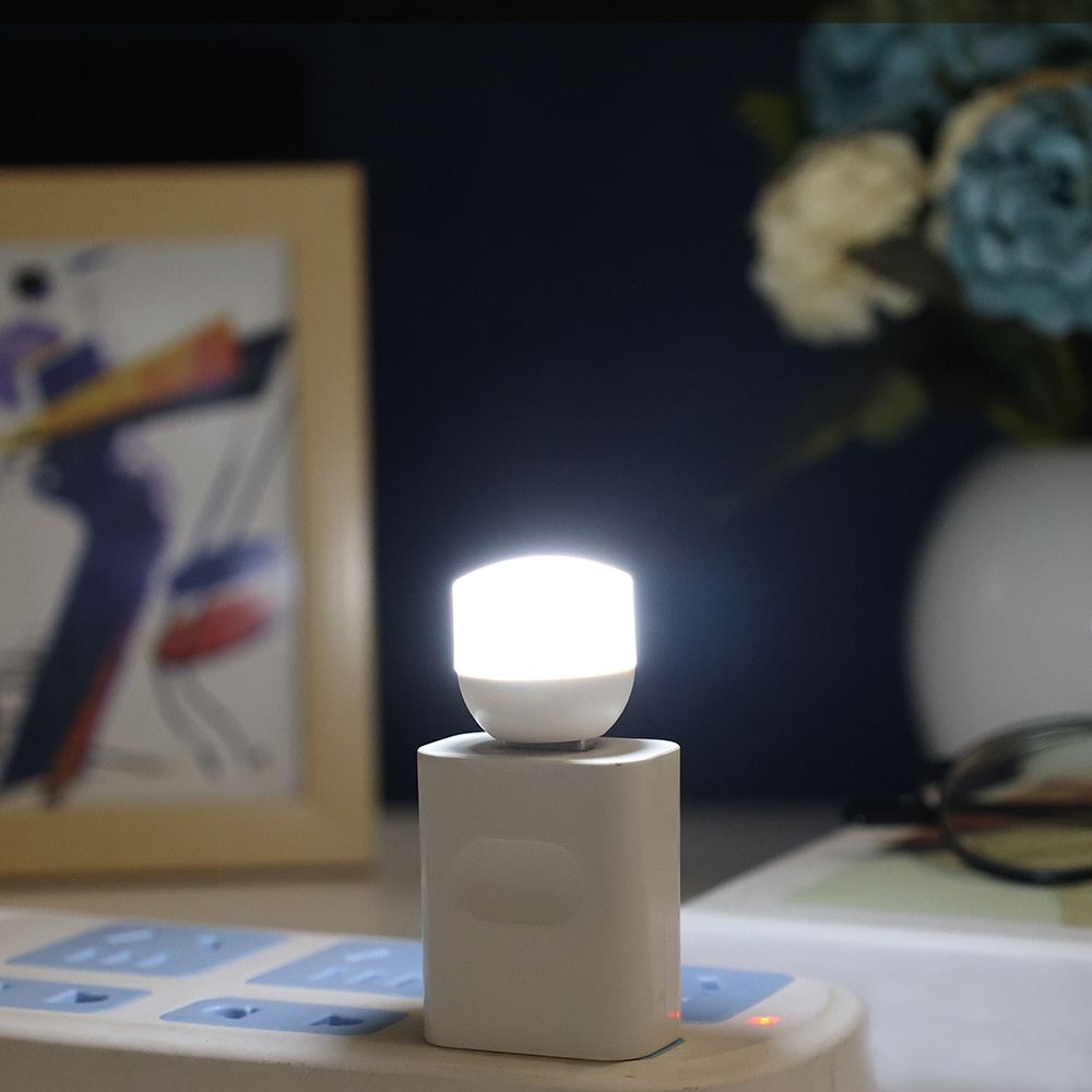 Lampu Baca Led Bulat Portable Hemat Energi Dengan Port Charger Usb