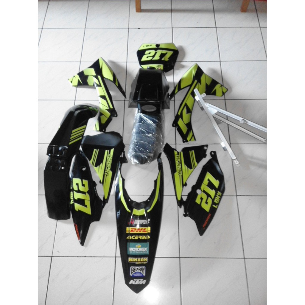body trail ktm250 sixdays 2015 tangki jok besi sudah pakai dcall stiker body plus subframe