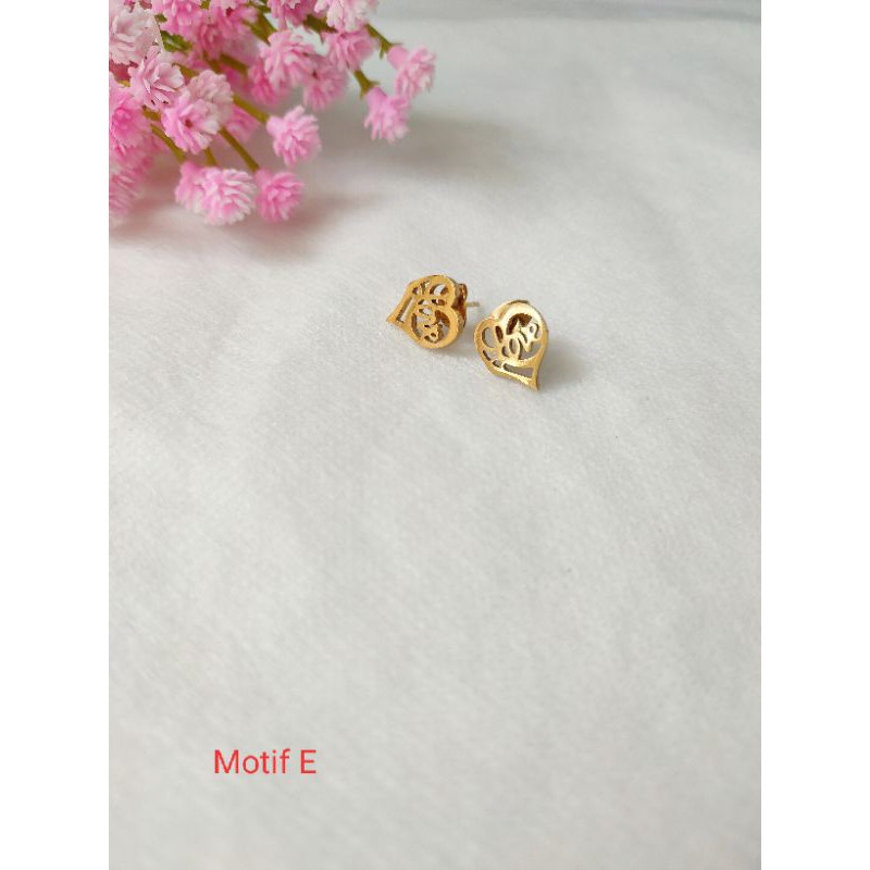 Anting Tusuk Motif Love WanitaZQ2