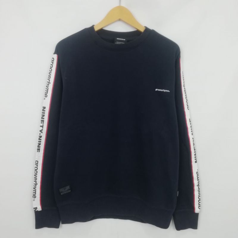 CREWNECK GROOVE RHYME (SECOND)