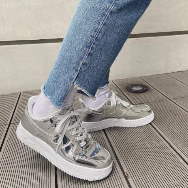 nike air force 1 liquid silver