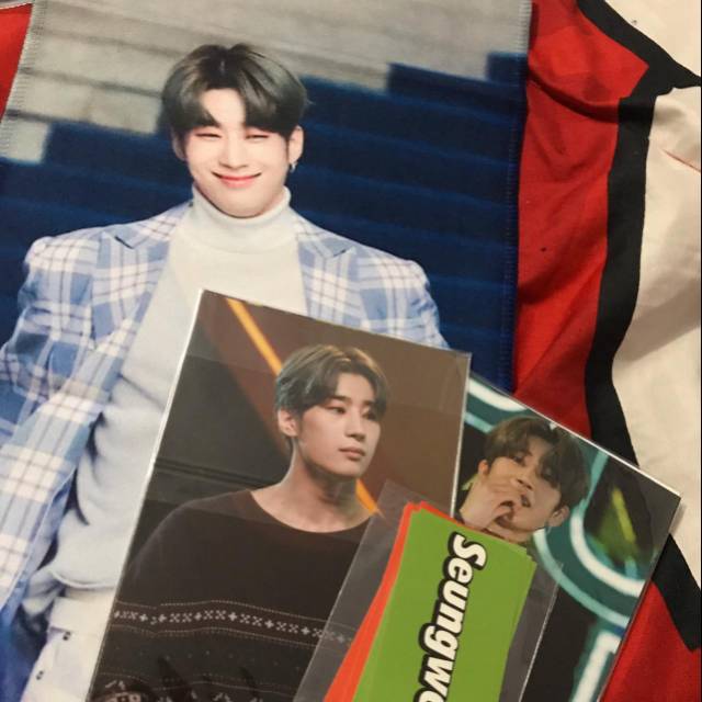 slogan x1 seungwoo