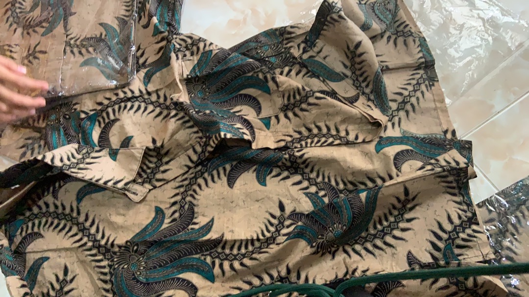 Baju Batik Pria Slimfit Big Size M L Xl Atasan Kemeja Batik Lengan Panjang  Original