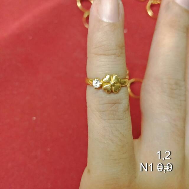 Cincin anak No 1 2 4 5 anak dan dewasa emas asli kadar 700 70% 22 1 satu g gr gram bunga permata deret selisih M