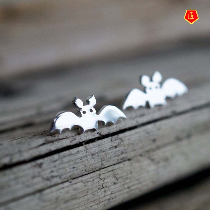 [Ready Stock]S925 Silver Halloween Small Animal Bat Stud Earrings