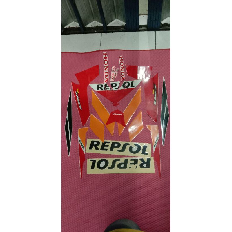 striping sticker Repsol CBR 150r k45N