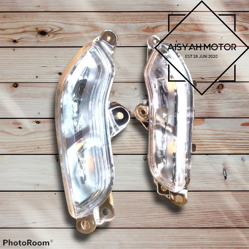 Reflektor Lampu Sen Depan Honda Scoopy FI 2015