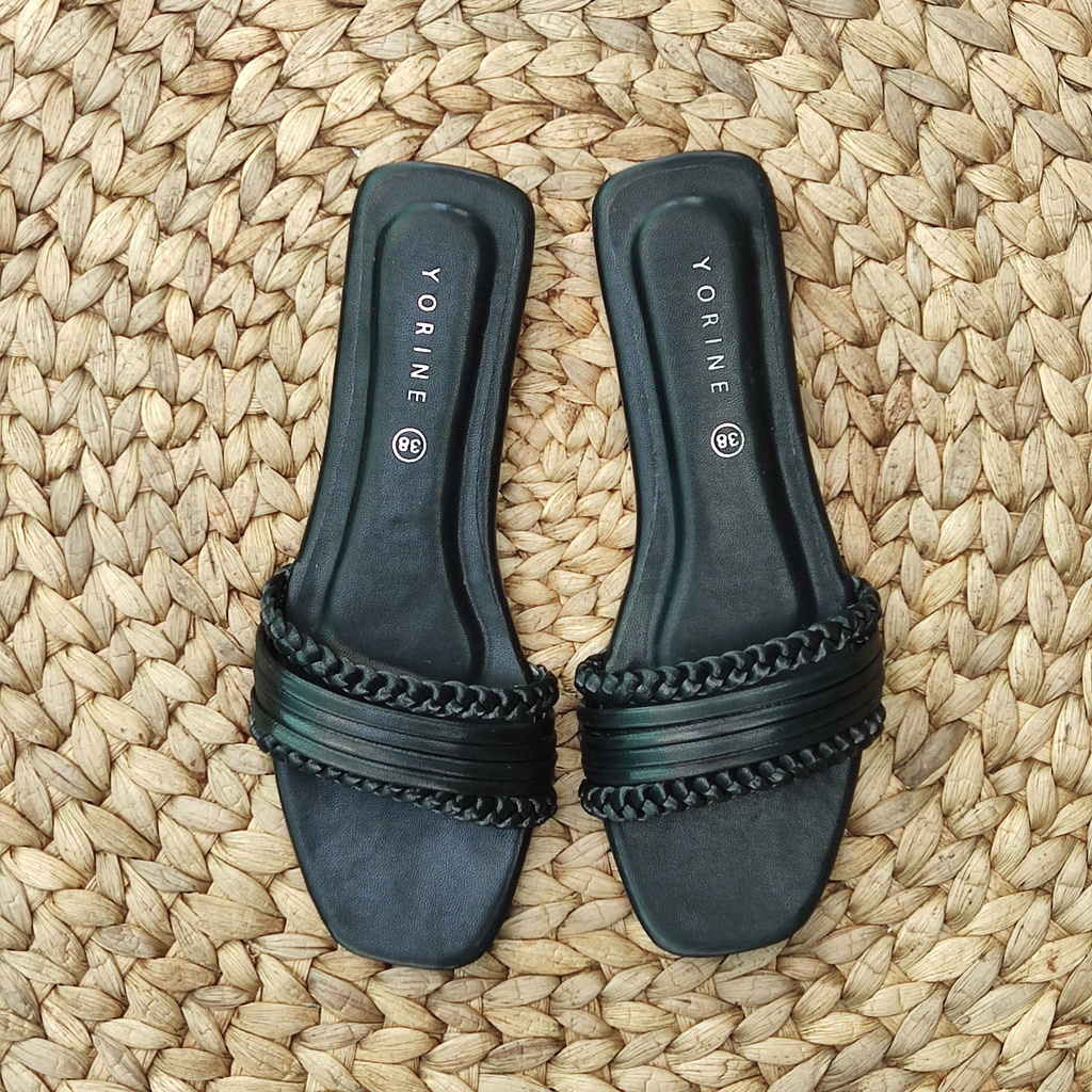 Sandal Flat Cewek Model Tali Kepang Teplek Model Kekinian Casual MULAN