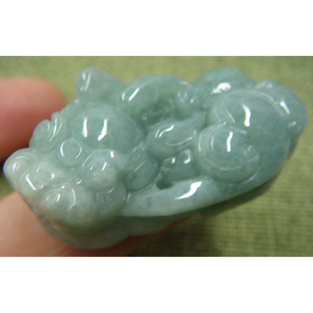 Light Green Natural Jade Jadeite Carved Pi Xiu Ruyi Pendant