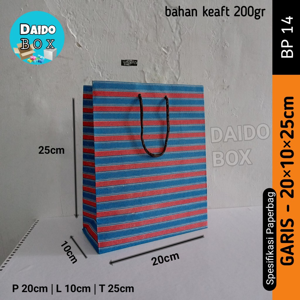 

ISI 12 BIJI Paper Bag Garis 20x10x25 Bp14 | Tas Kertas | Paperbag Polos Kantong