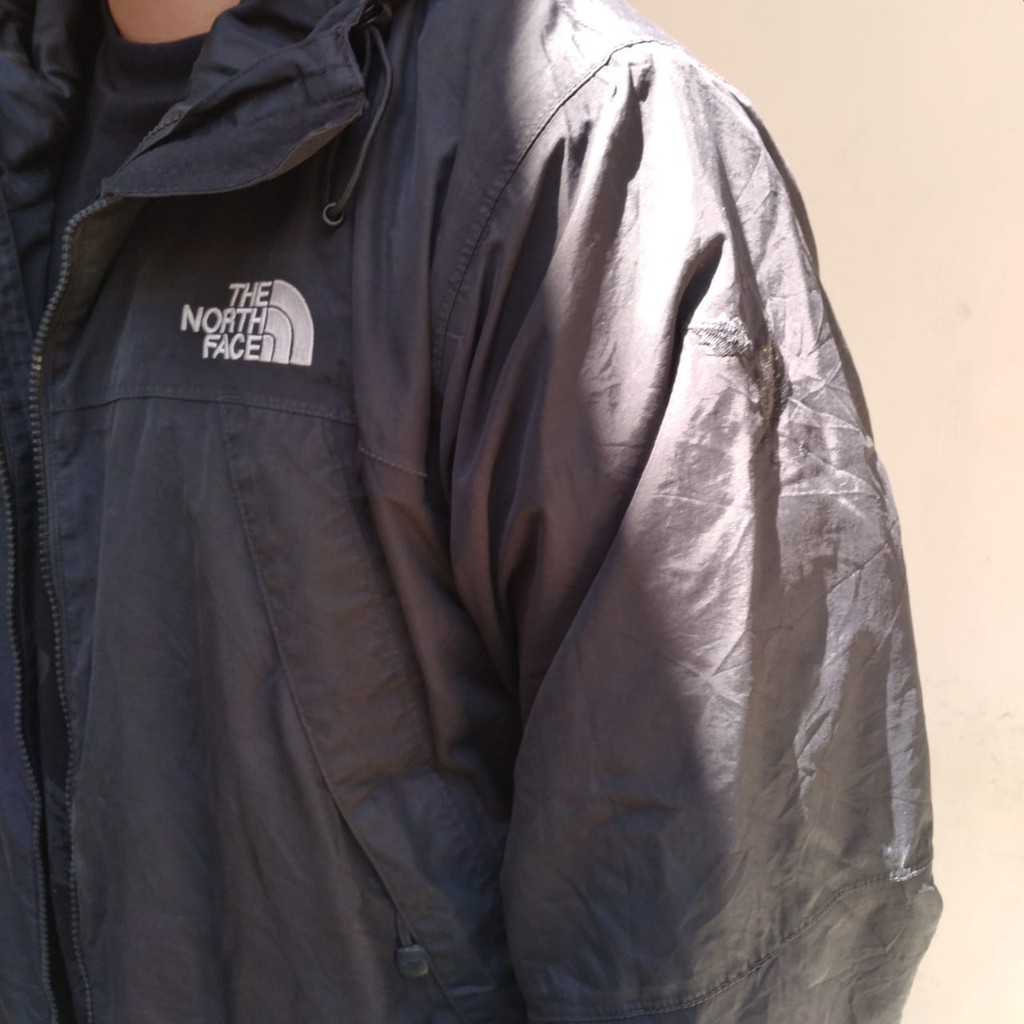 Jaket outfoor The North Face