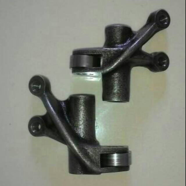 Rocker Arm / Pelatuk Klep Yamaha Vixion