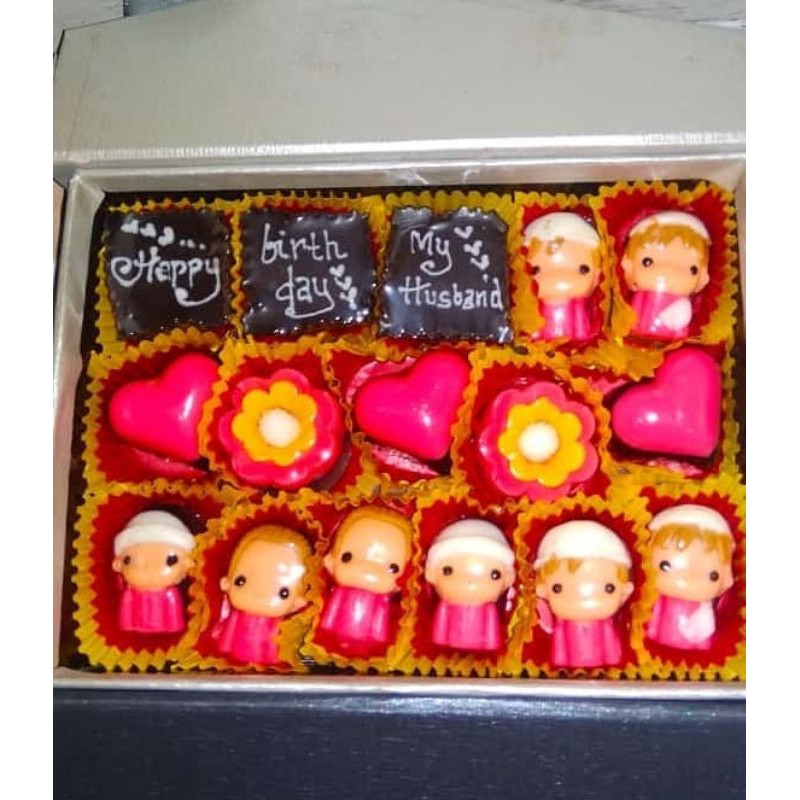

Coklat karakter box kecil