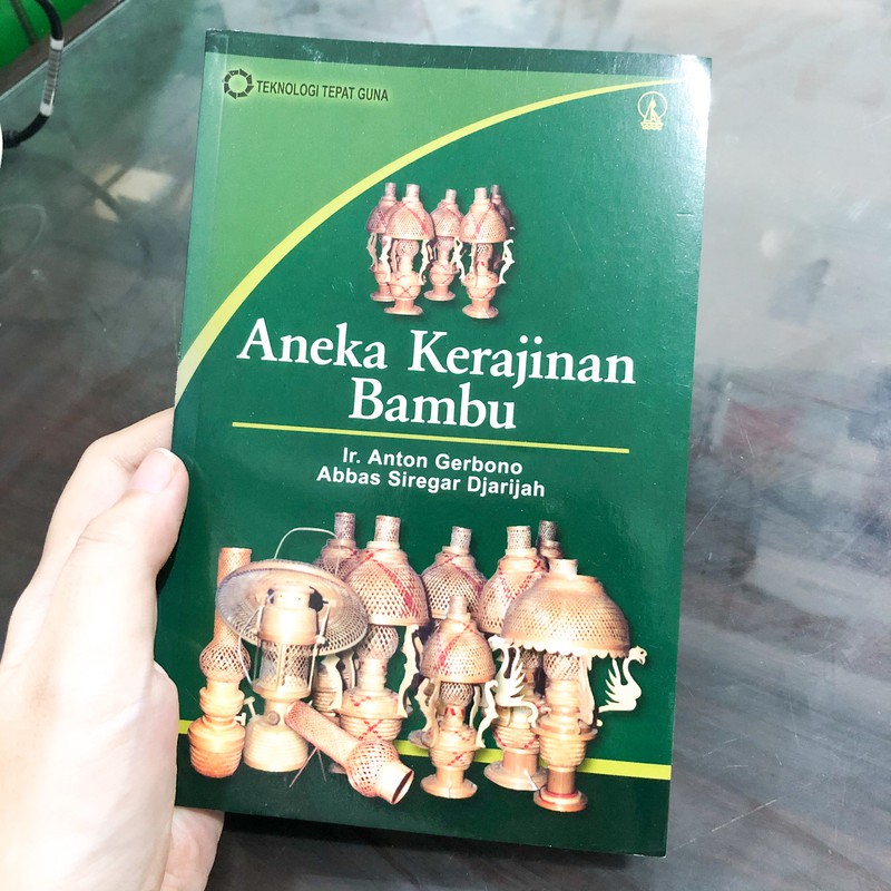 

Buku Aneka Kerajinan Bambu