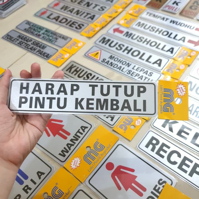 Jual Promoo Stiker Sticker Tempel Tulisan Harap Tutup Pintu Kembali Shopee Indonesia 8684
