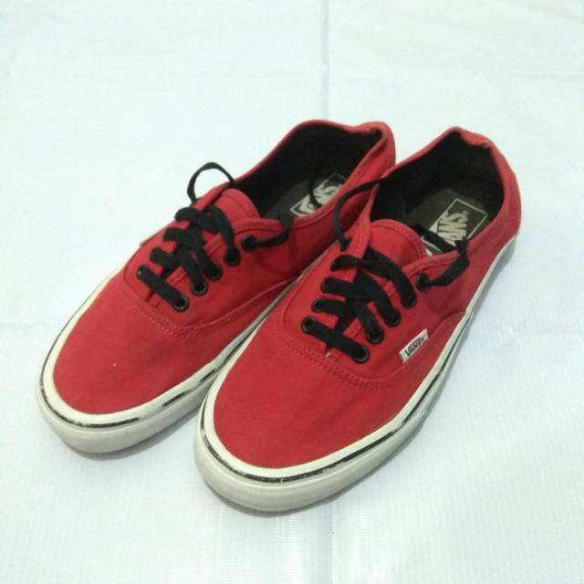 Sepatu Vans Authentic Merah I