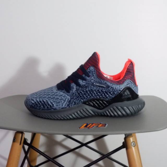 Adidas Alphabounce