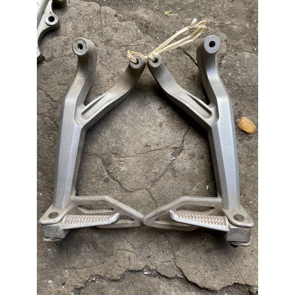 footstep postep prostep belakang yamaha R15 all new v3 original