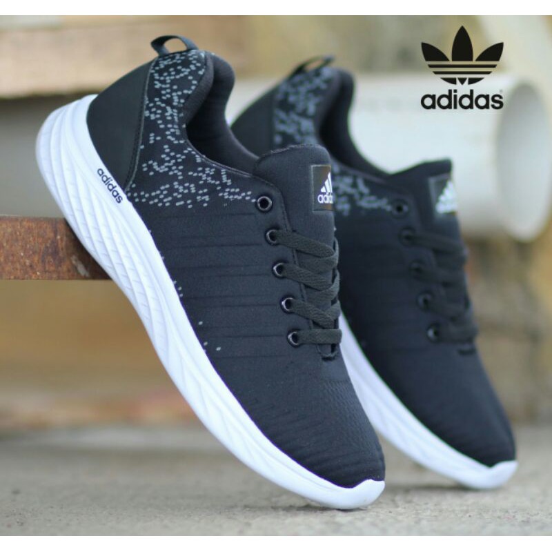 Sepatu Pria Sneakers Casual Terbaru Adidas Line Embos