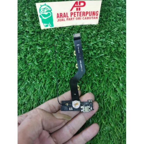 Fleksibel Board Charger Mic Antena Motorola E4 Plus XT1770 Ori Copotan HP