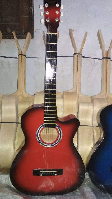 Gitar pemula murah