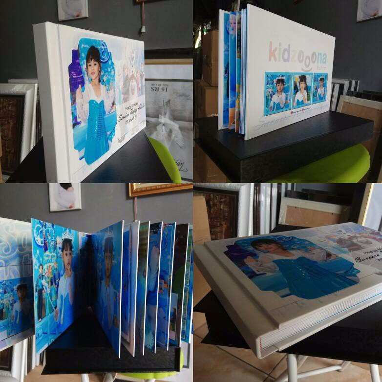 Contoh Album Kolase