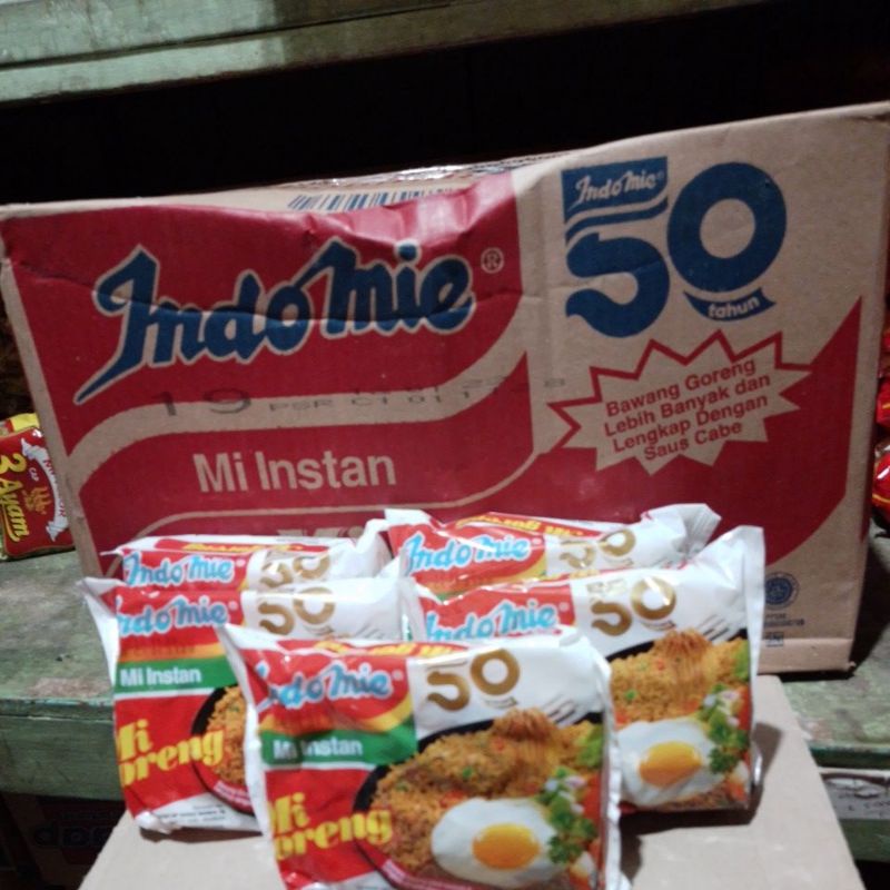 

indomie goreng 85 gram × 5 = 15500