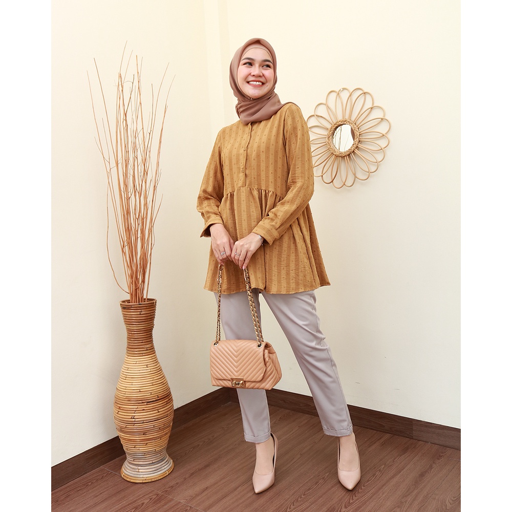 GOURA Blouse - Baju Kerja Wanita Terbaru by Hijab Mamah icis