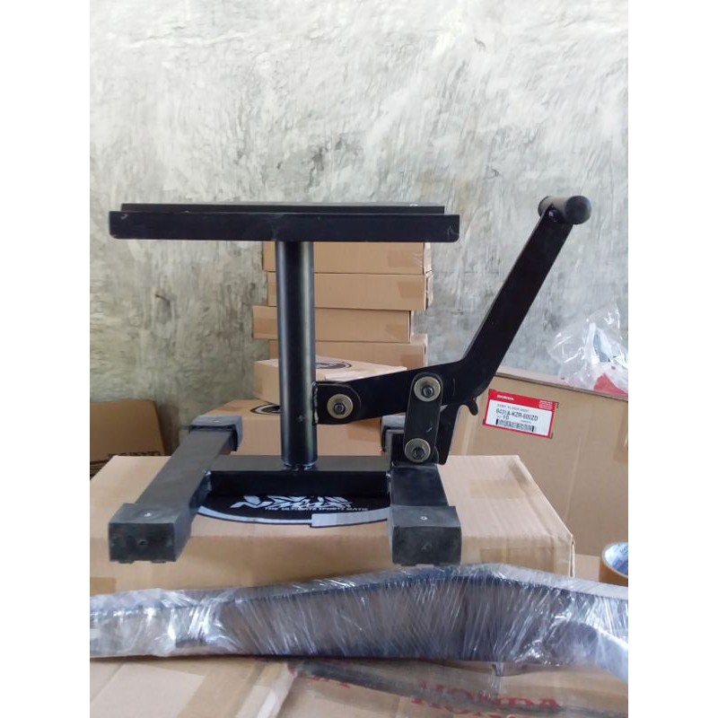standar pedok motor trail , jackstand trail universal