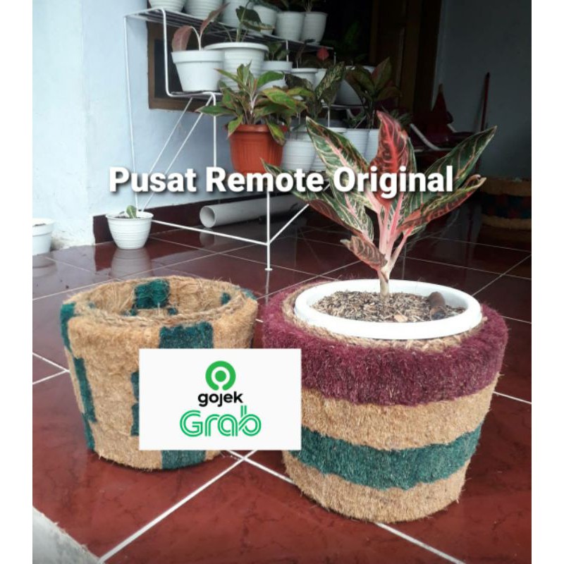 POT BUNGA SERABUT KELAPA TEBAL COCOFIBER SEPERTI POT PLASTIK DIAMETER 25CM 25 CM