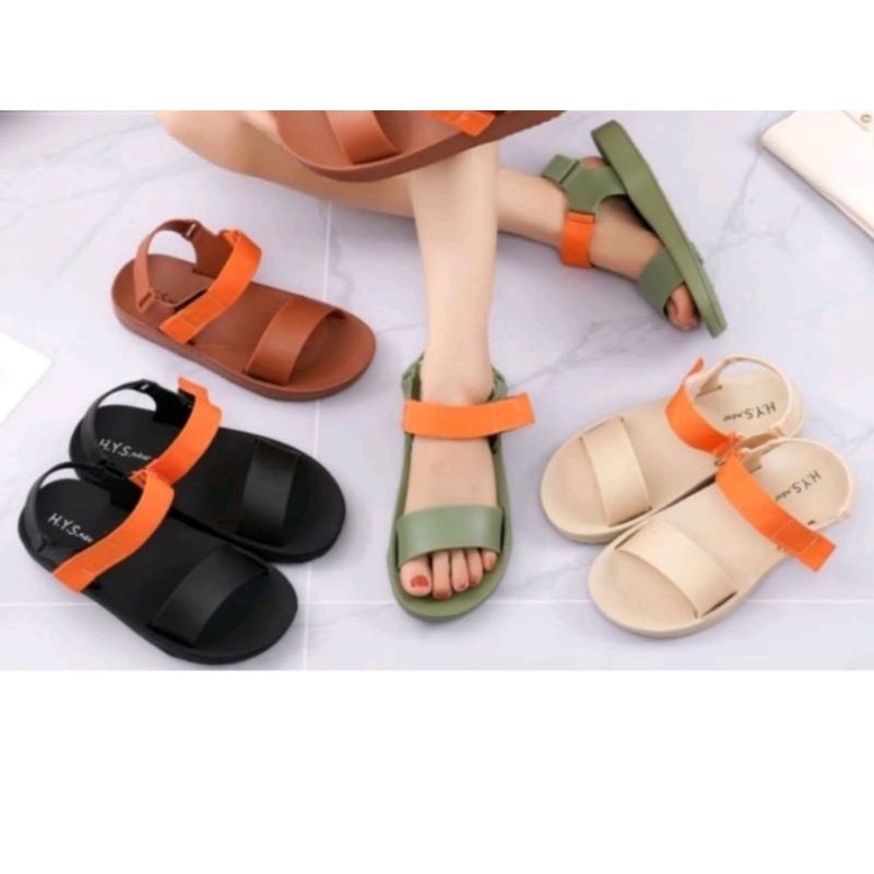 Sandal Gunung Hitam Cewek kekinian &amp; Elegan Uk 36-40