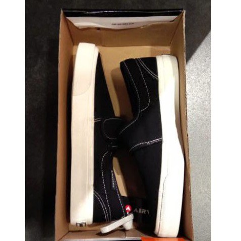 Sepatu Wanita Slip On Velcro Airwalk