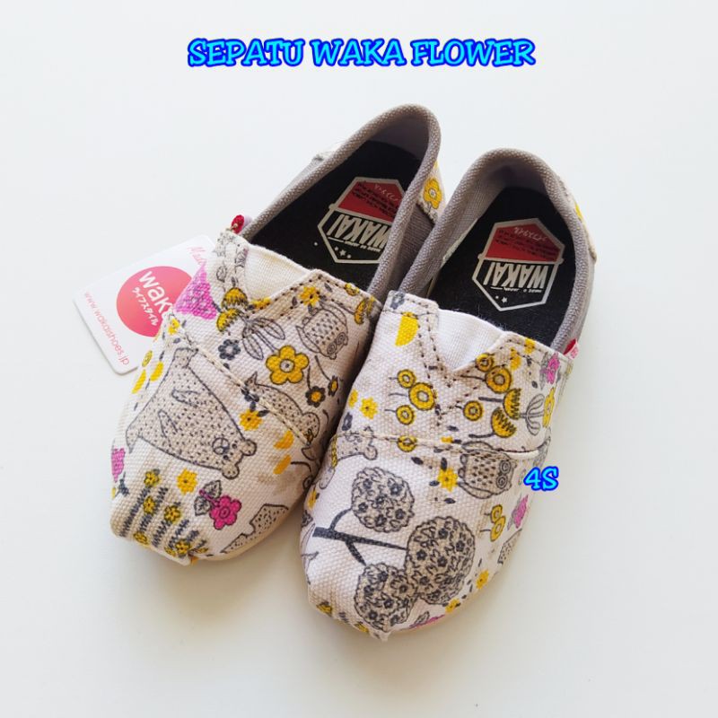 SEPATU WAKA FLOWER SIZE 25-29