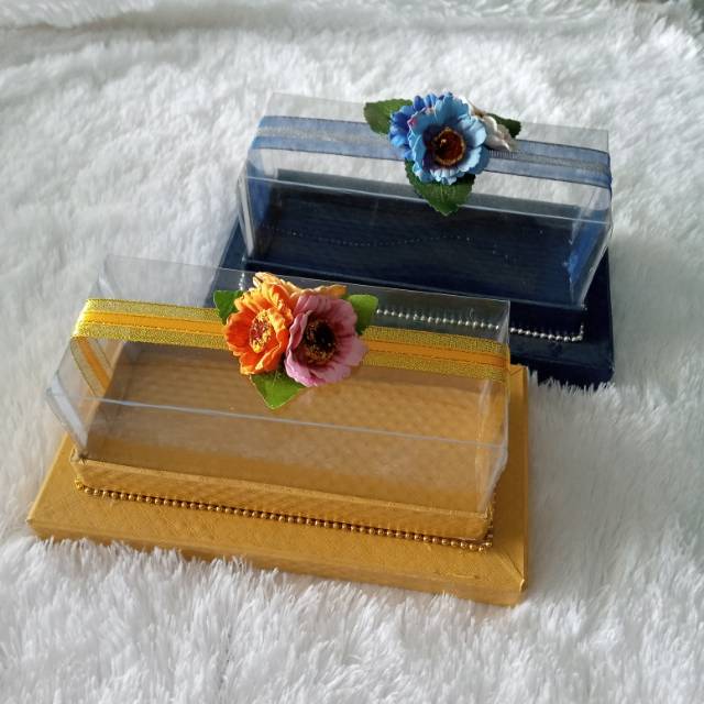 

TEMPAT UANG KOLTAH / HANTARAN PERNIKAHAN