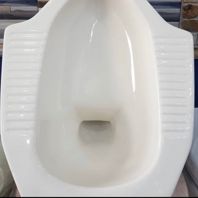 CLOSET JONGKOK TOTO warna pastel ivory CE7 PIV