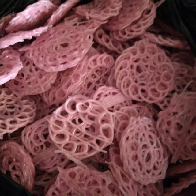 

Kerupuk mentah