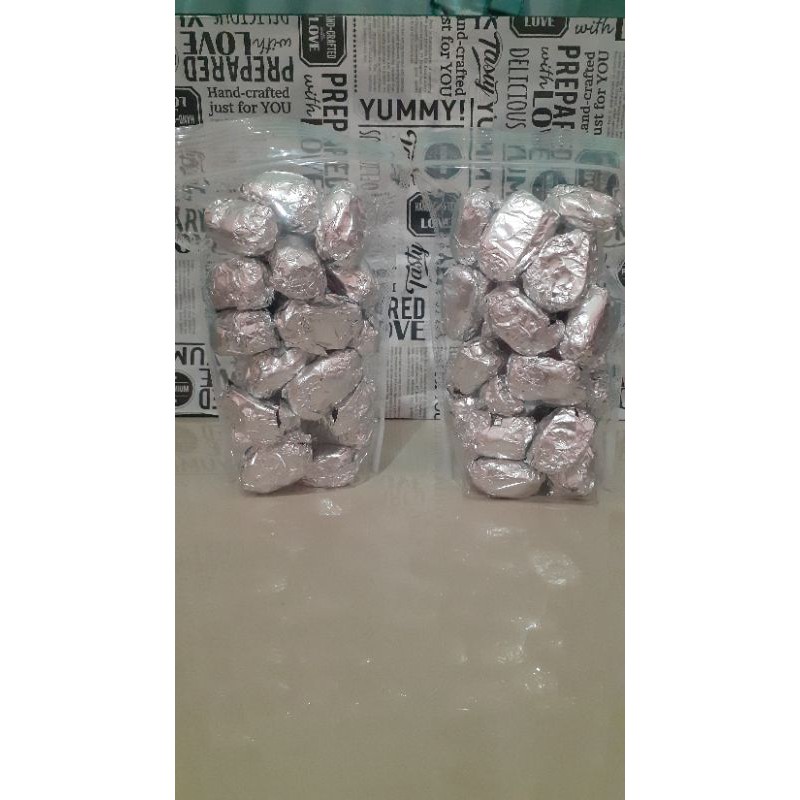 

kurma coklat