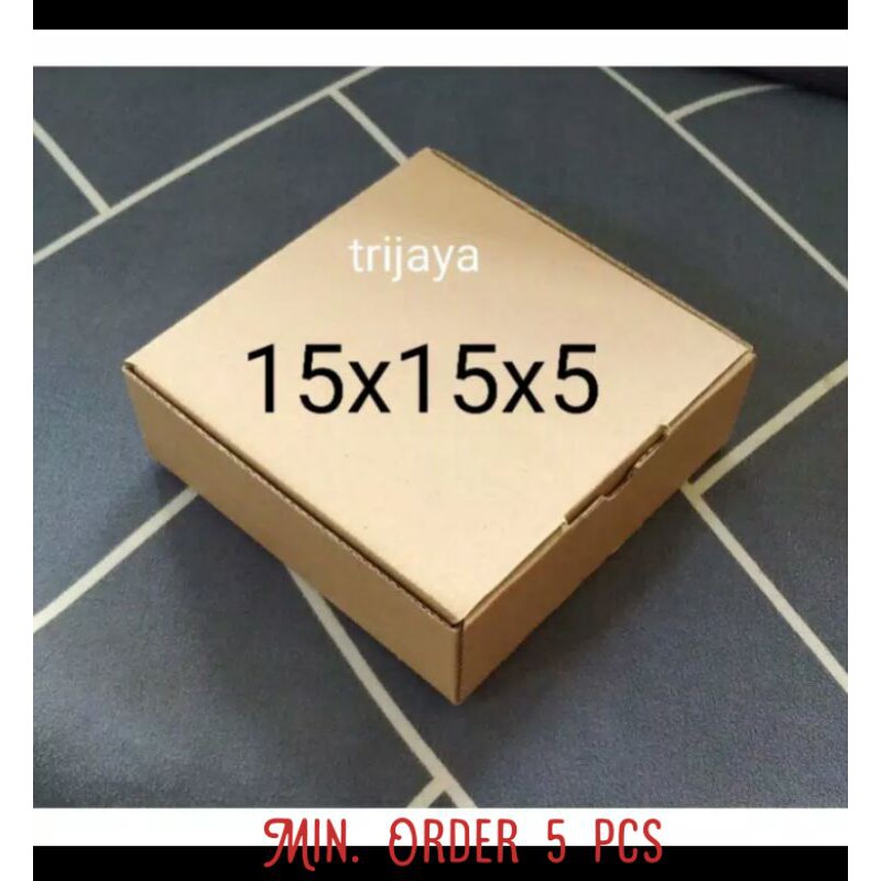 

kardus box pizza/ box kue/ die cut ukuran 15x15x5