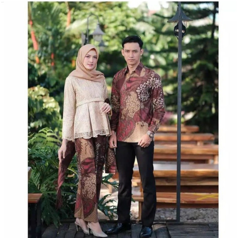 AMARILIS COUPLE / KEBAYA COUPLE / KEBAYA BROKAT / KEBAYA LAMARAN / BATIK COUPLE