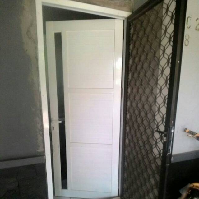 Pintu panel Aluminium