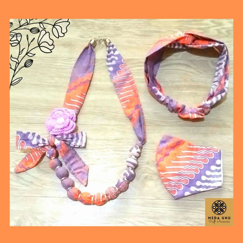 Kalung Batik Bunga Rajut 4