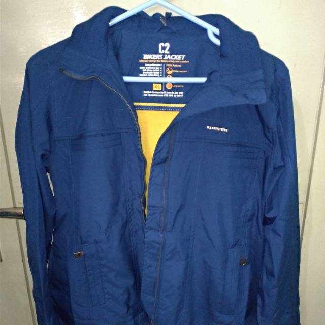 Jaket wanita C2 Outfitters size XL