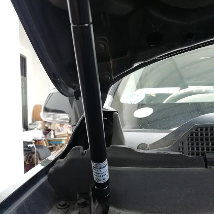 Shock kap mesin chevrolet captiva