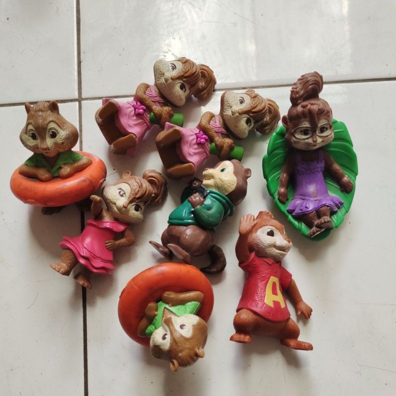 FIGURE ALVIN AND THE CHIPMUNKS HAPPY MEAL MAINAN MCD